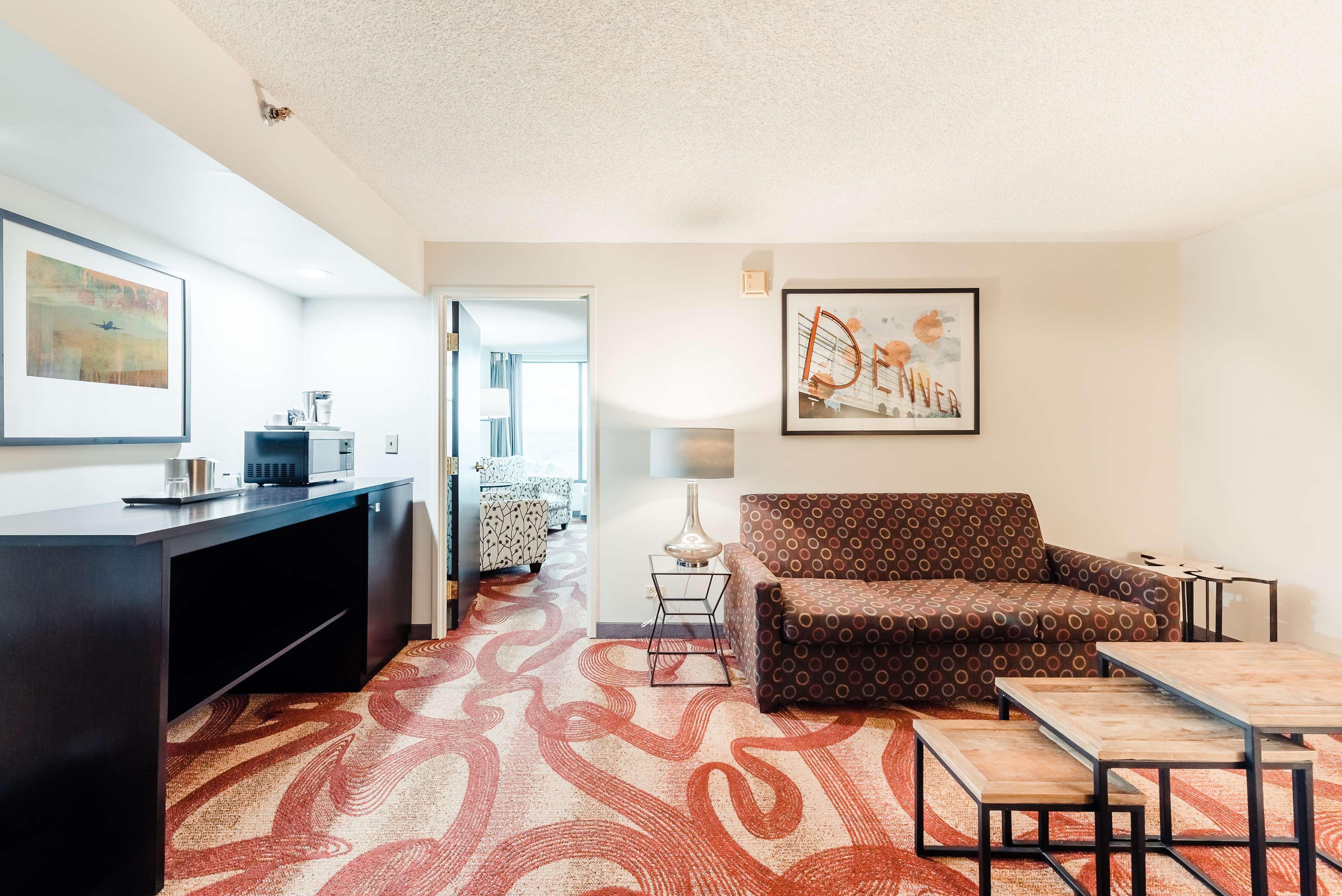 Red Lion Hotel Denver Southeast オーロラ エクステリア 写真